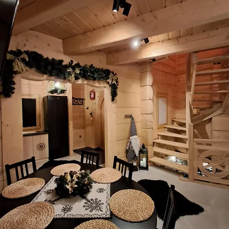 Wood House شقة نوفه تارخ